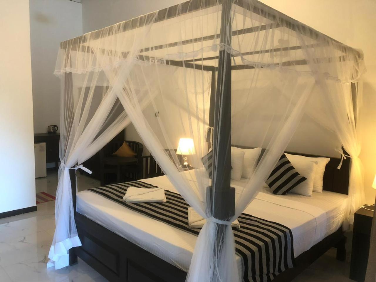 Skyresort Tangalle Exterior photo