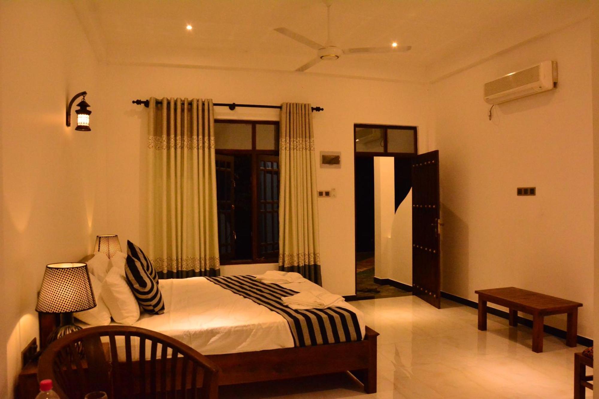 Skyresort Tangalle Exterior photo