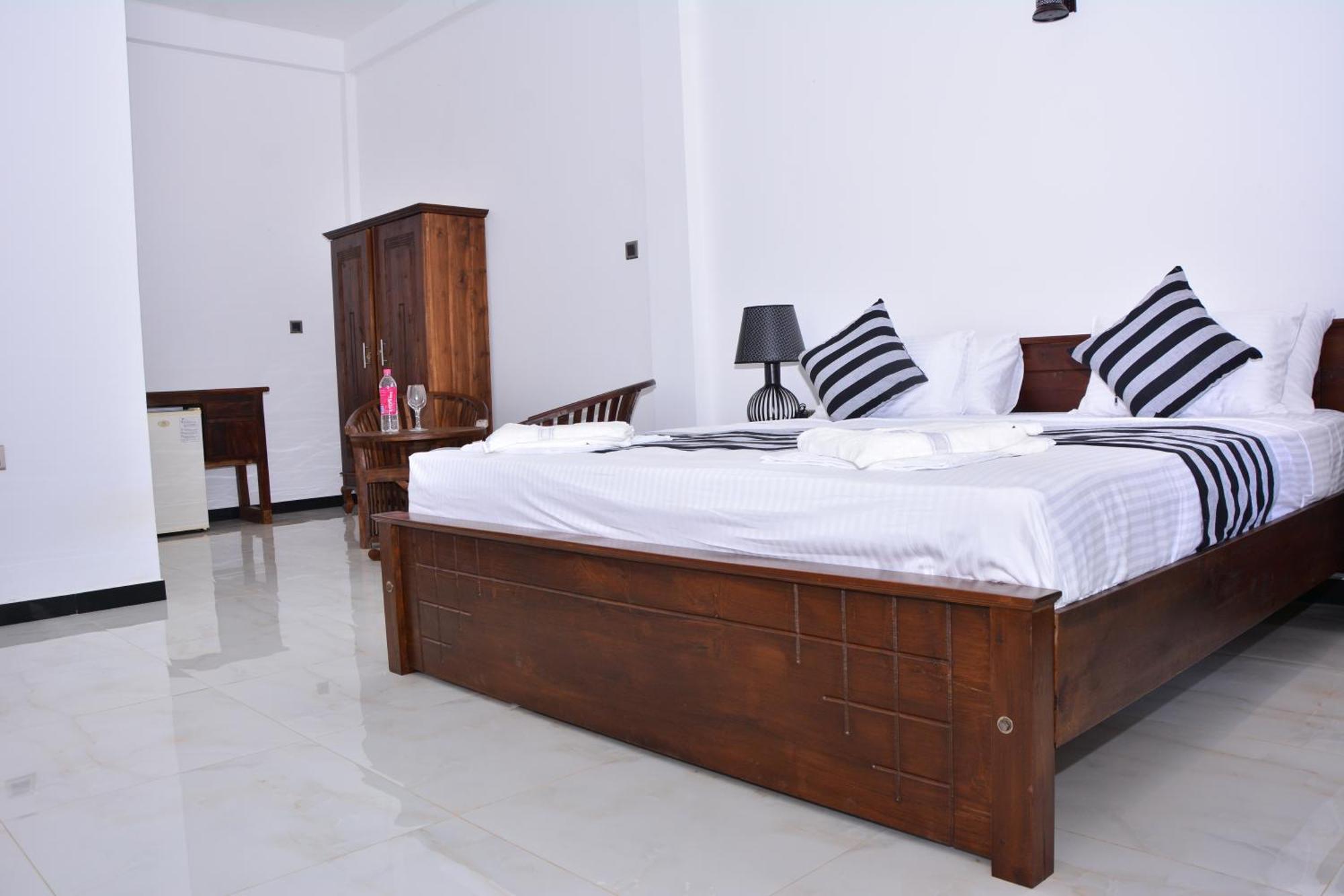 Skyresort Tangalle Exterior photo