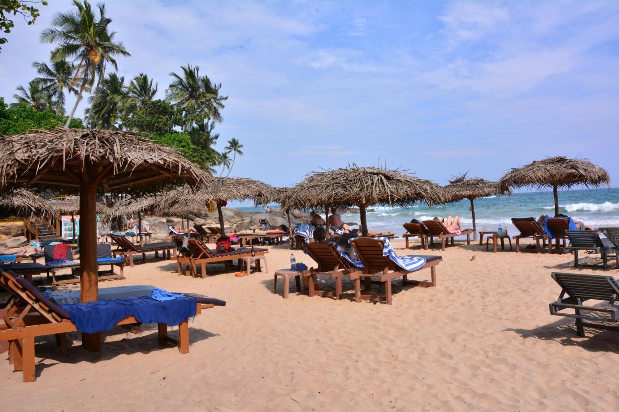 Skyresort Tangalle Exterior photo